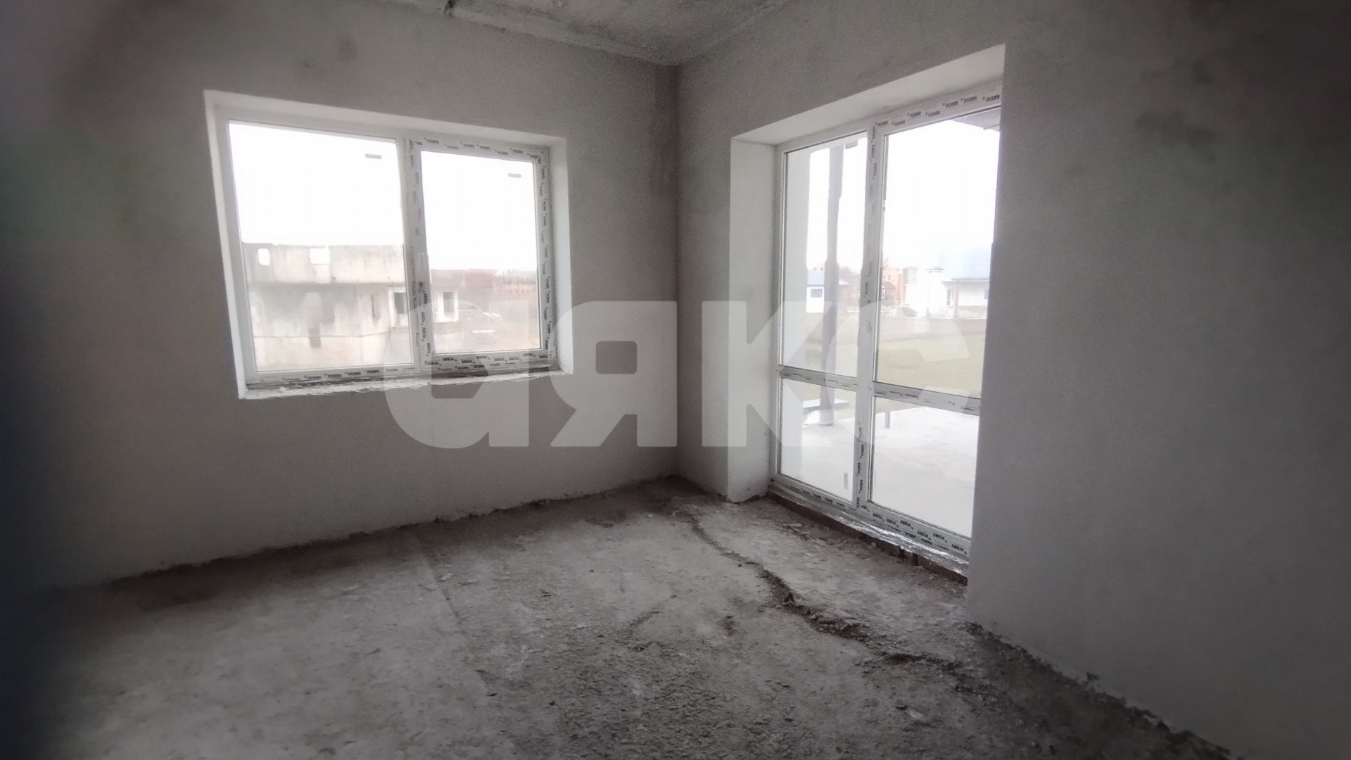 Фото №8: Дом 286 м² + 8 сот. - Саратовская, мкр. 4-й, ул. Шоссейная, 179