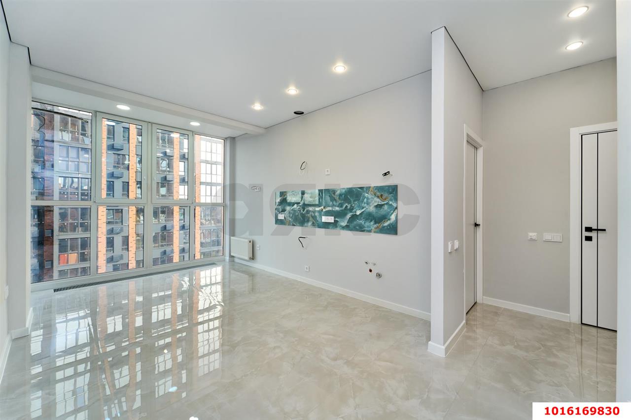 Фото №1: 1-комнатная квартира 40 м² - Краснодар, Прикубанский внутригородской округ, мкр. Фестивальный, ул. Круговая, 4/1