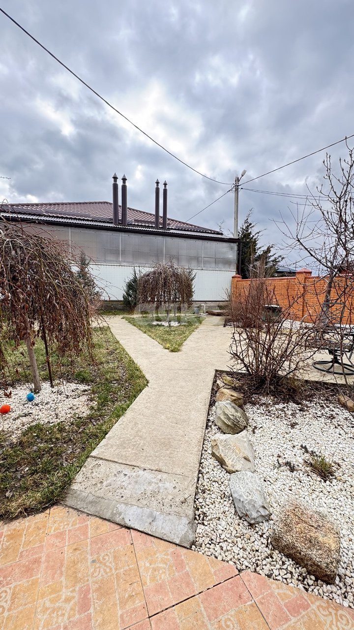 Фото №3: Дом 116 м² + 5.72 сот. - Кореновск, мкр. 1-й квартал, ул. Приозёрная, 2