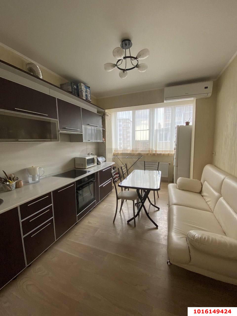 Фото №1: 2-комнатная квартира 57 м² - Краснодар, Прикубанский внутригородской округ, мкр. Музыкальный, ул. имени Мусоргского М.П., 1ВкА