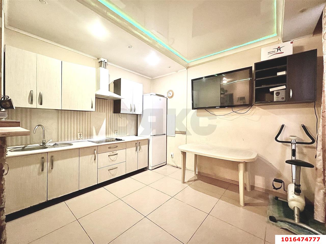 Фото №1: 3-комнатная квартира 63 м² - Краснодар, Прикубанский внутригородской округ, мкр. Музыкальный, ул. Суздальская, 8