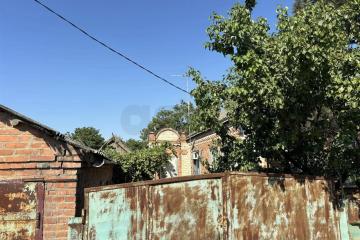 Фото №3: Коммерция 11 м² - Новотитаровская, ул. Широкая, 155