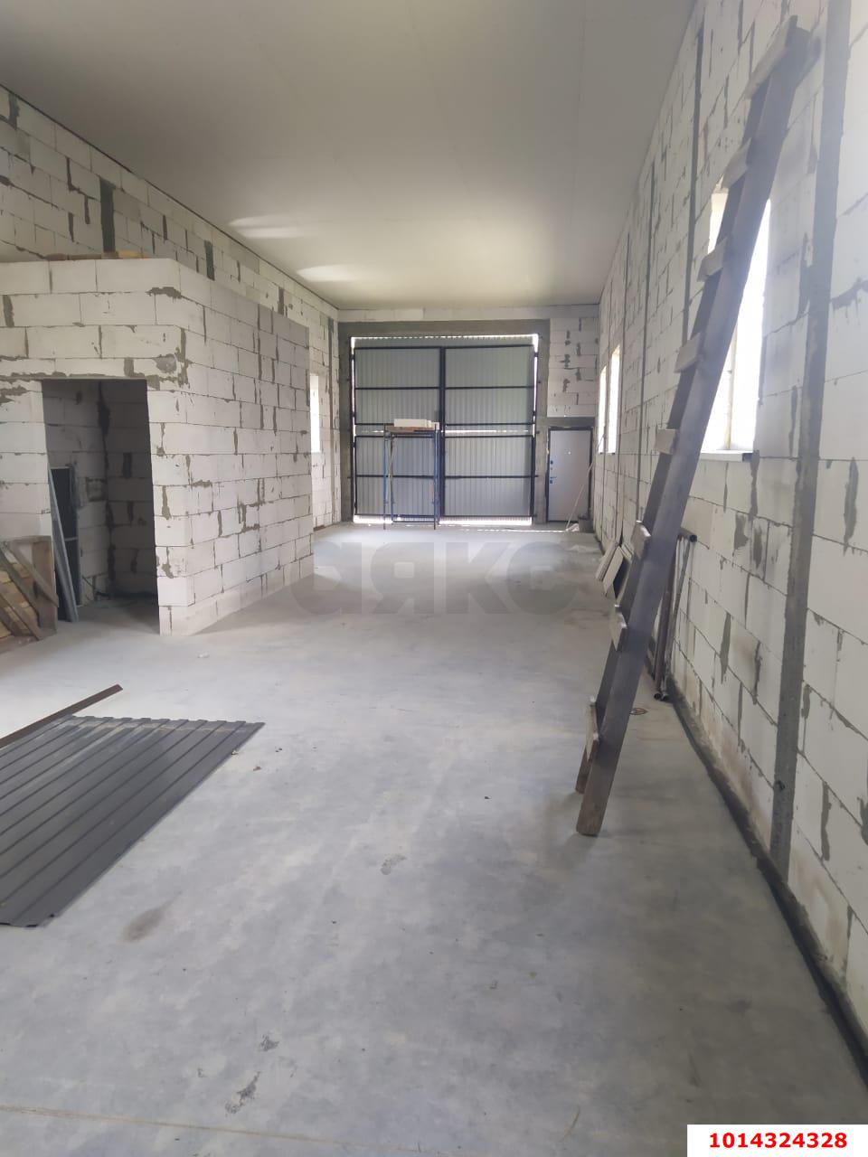 Фото №7: Коммерция 30 м² - Ильский, ул. Промышленная, 17