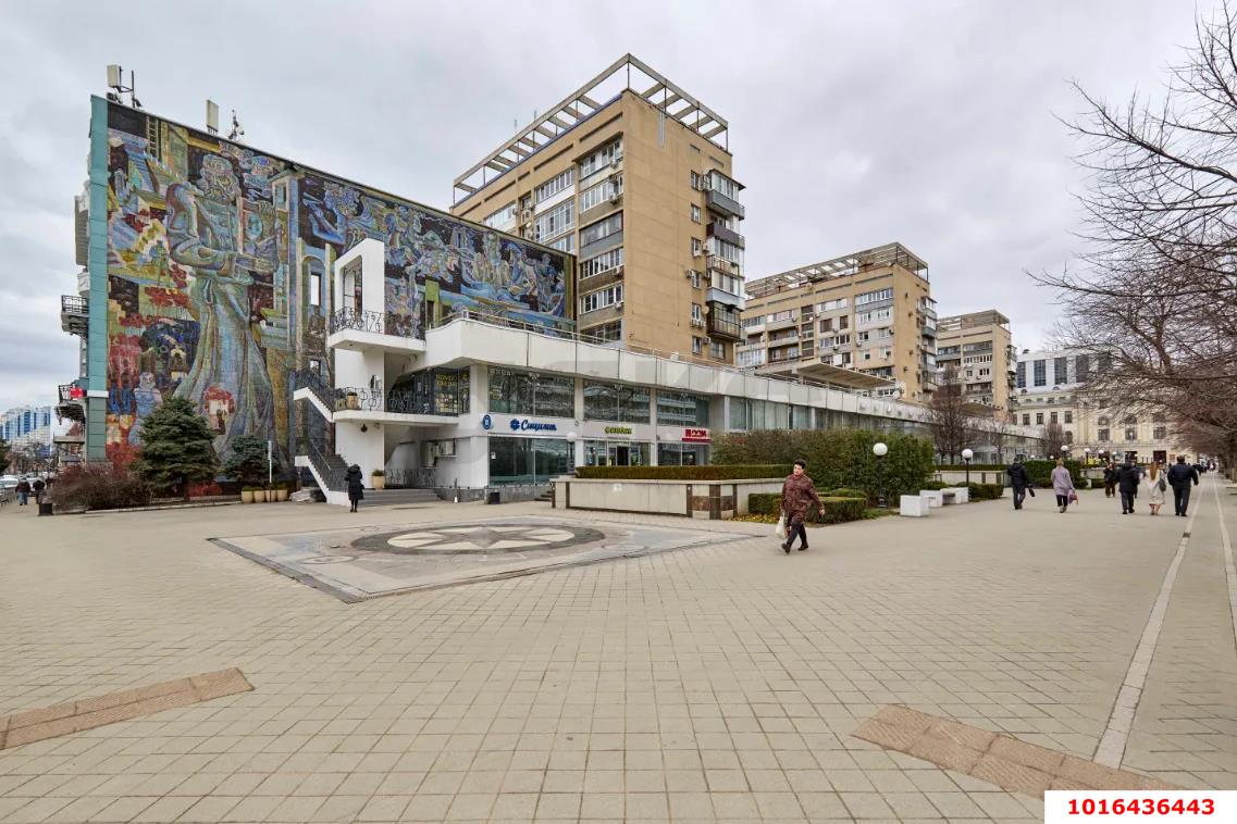 Фото №1: 2-комнатная квартира 44 м² - Краснодар, Западный внутригородской округ, мкр. Центральный, ул. Красная, 41