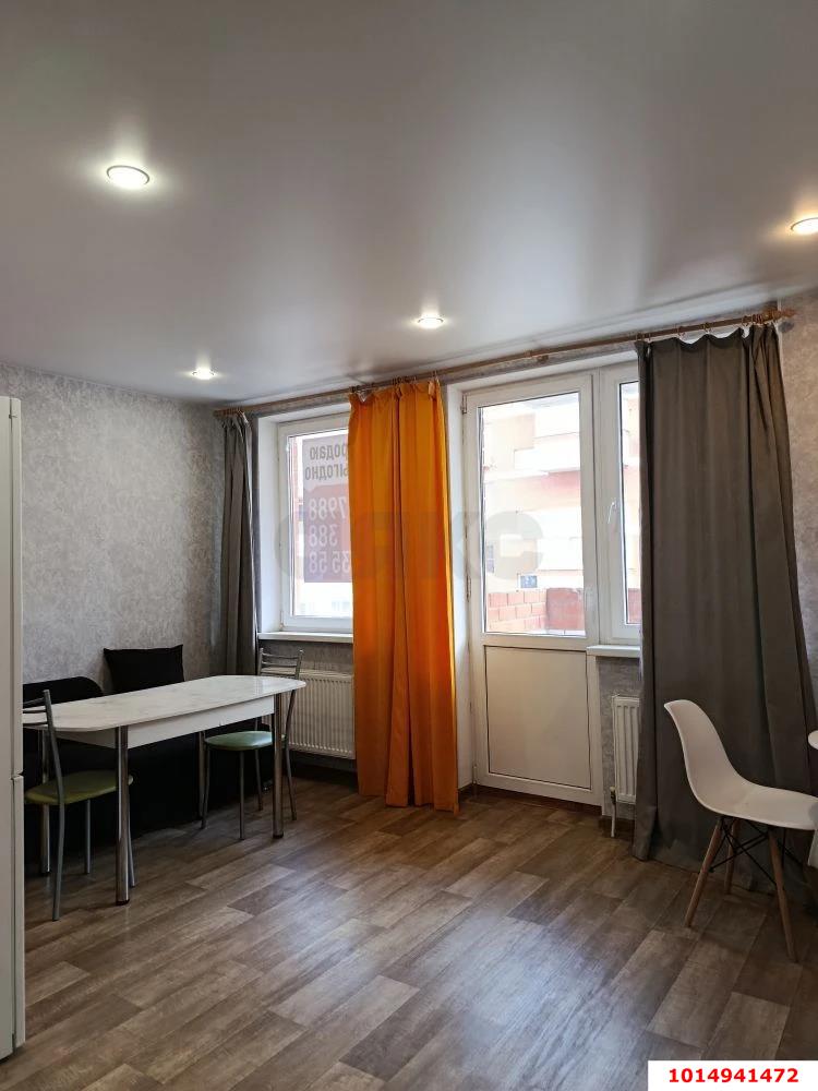 Фото №1: 2-комнатная квартира 62 м² - Краснодар, Прикубанский внутригородской округ, отделение № 2 Агрофирмы Солнечная, мкр. жилой комплекс Движение, ул. Западный Обход, 38/1