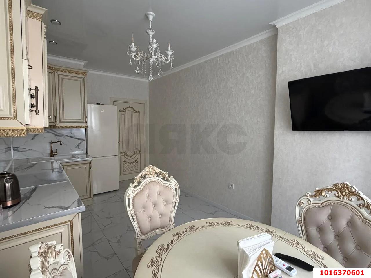 Фото №2: 1-комнатная квартира 44 м² - Краснодар, Прикубанский внутригородской округ, мкр. Славянский, ул. Заполярная, 37к3