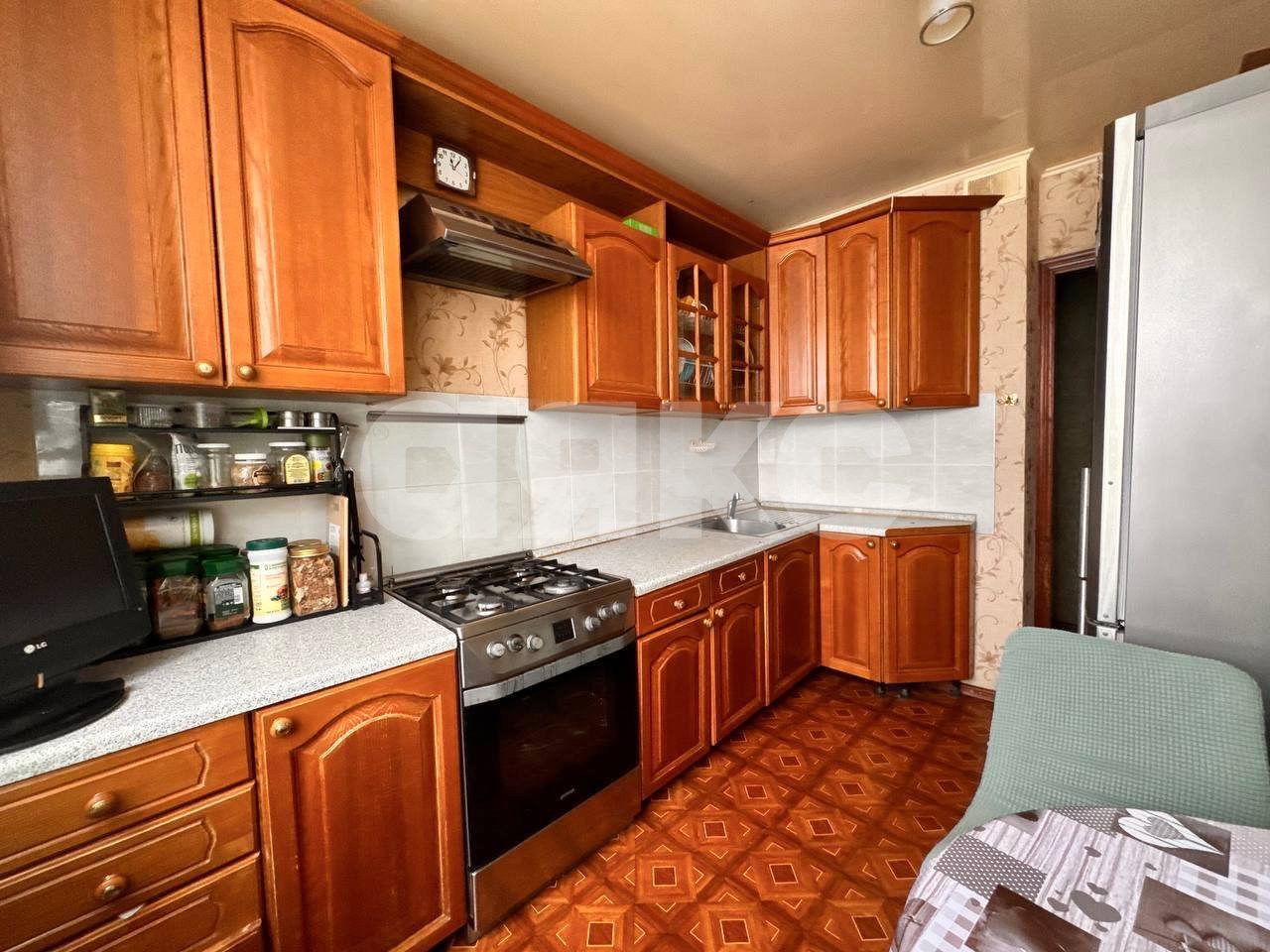 Фото №3: 3-комнатная квартира 65 м² - Нижнекамск, мкр. 27-й, пр-кт Мира, 46