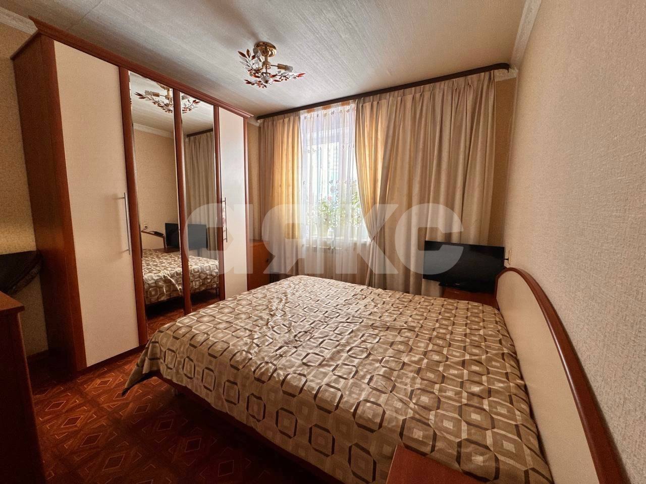 Фото №10: 3-комнатная квартира 65 м² - Нижнекамск, мкр. 27-й, пр-кт Мира, 46