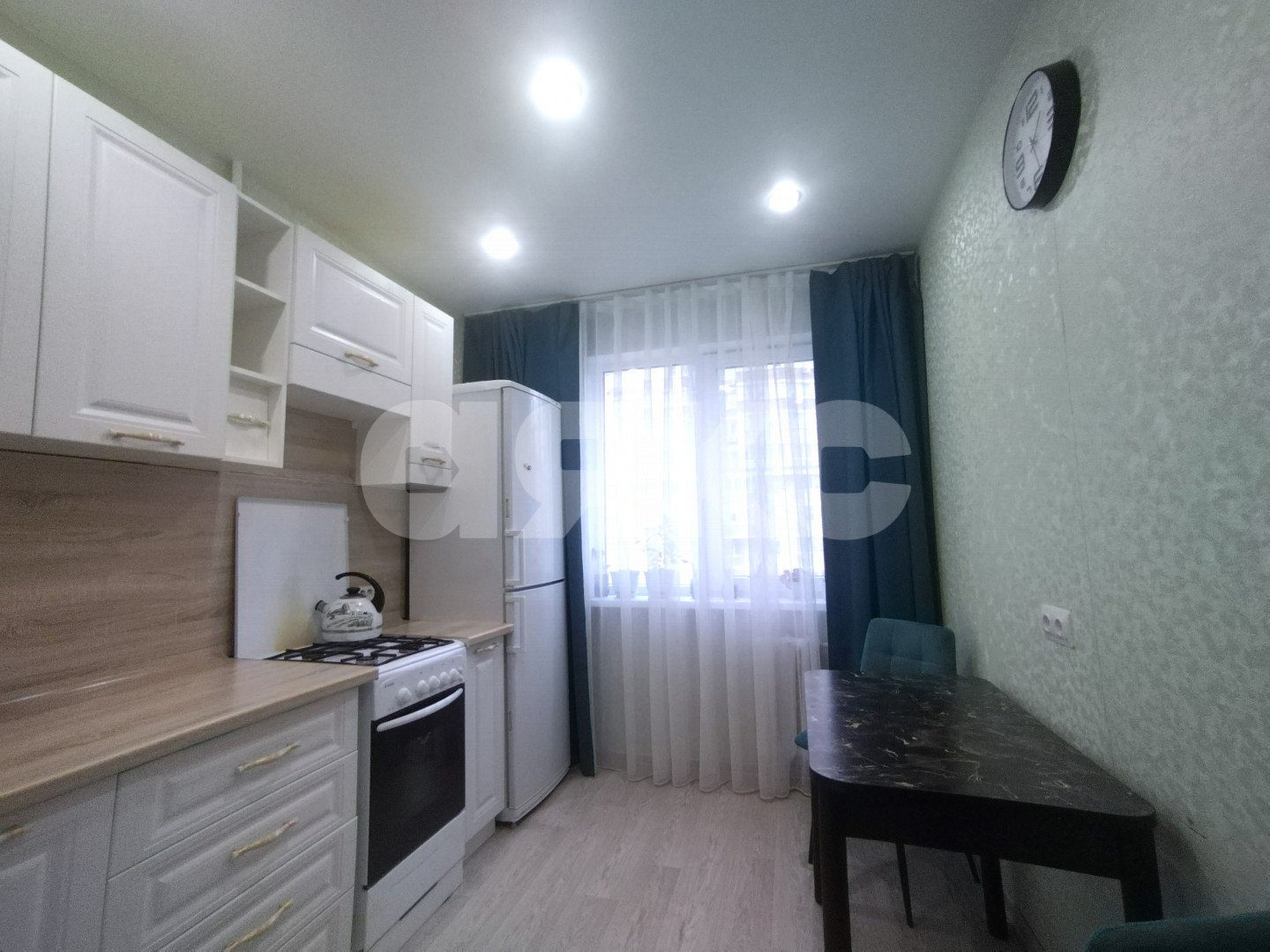 Фото №5: 2-комнатная квартира <span class="whitespace-nowrap">50 м²</span>, <span class="whitespace-nowrap">4/9 эт.</span> - Волгоград, Тракторозаводский, Спартановка, мкр. 413-й, ул. набережная Волжской Флотилии, 11