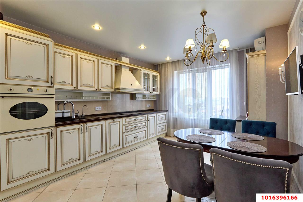 Фото №1: 3-комнатная квартира 109 м² - Краснодар, Западный внутригородской округ, жилой комплекс Аврора, мкр. Фестивальный, ул. Гаражная, 67