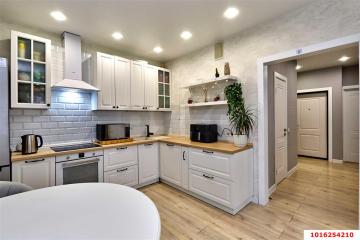 Фото №2: 2-комнатная квартира 61 м² - Краснодар, мкр. Прикубанский внутригородской округ, ул. Конгрессная, 25