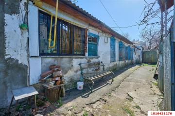 Фото №2: 3-комнатная квартира 46 м² - Краснодар, мкр. Центральный, ул. Чапаева, 124