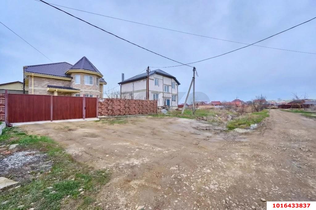 Фото №2: Дом 160 м² + 5 сот. - Афипский, ул. Кутузова, 35