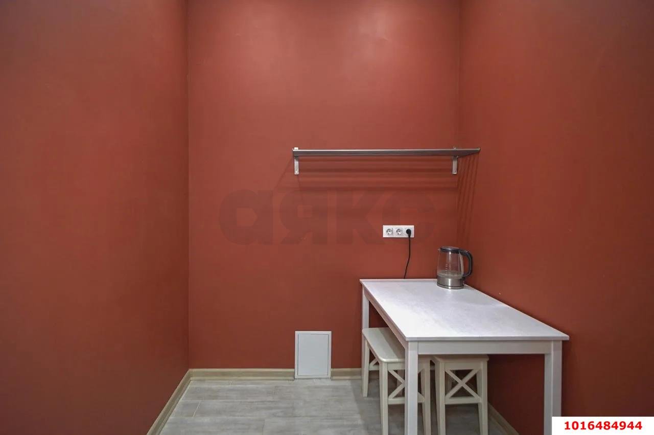 Фото №4: Коммерция 47 м² - Краснодар, жилой комплекс Симфония, Прикубанский внутригородской округ, мкр. 40 лет Победы, ул. Российская, 72/6