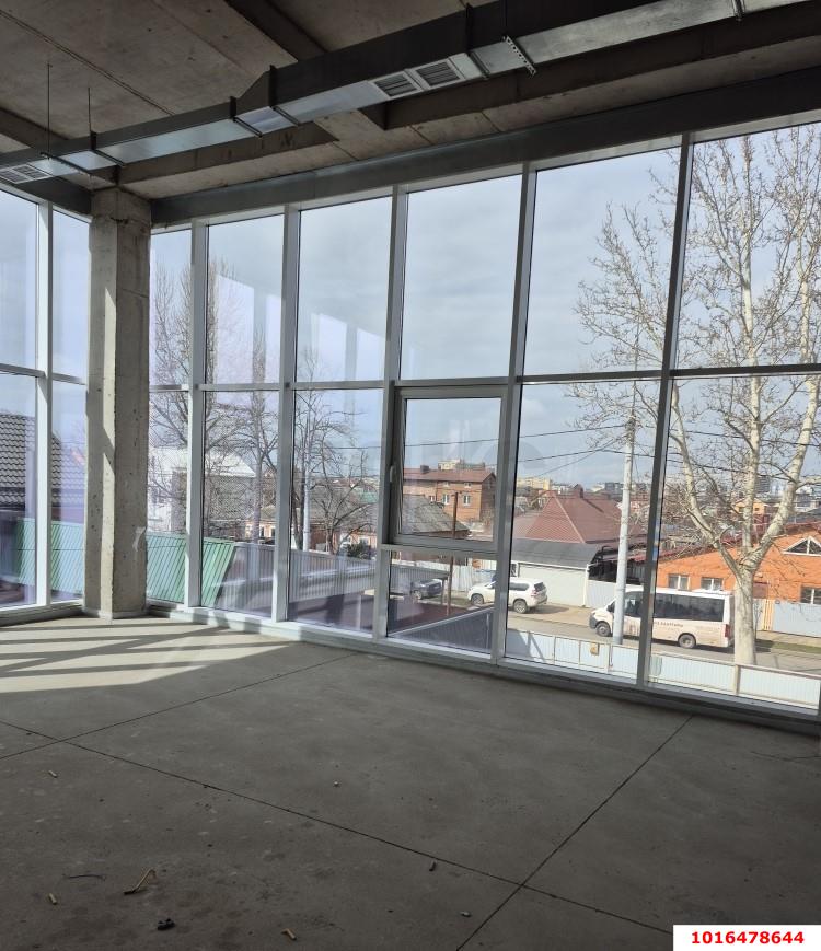 Фото №5: Коммерция 2901 м² - Краснодар, Карасунский внутригородской округ, ж/м Пашковский, ул. Фадеева, 194