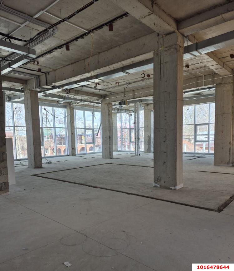 Фото №6: Коммерция 2901 м² - Краснодар, Карасунский внутригородской округ, ж/м Пашковский, ул. Фадеева, 194