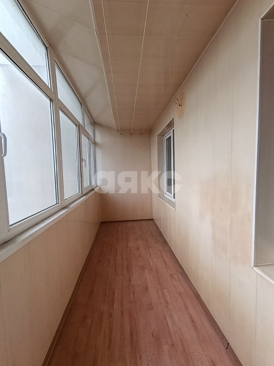 Фото №11: 4-комнатная квартира 80 м² - Мариуполь, Жовтневый, Западный, мкр. 23-й, ул. 9-й Авиадивизии, 32