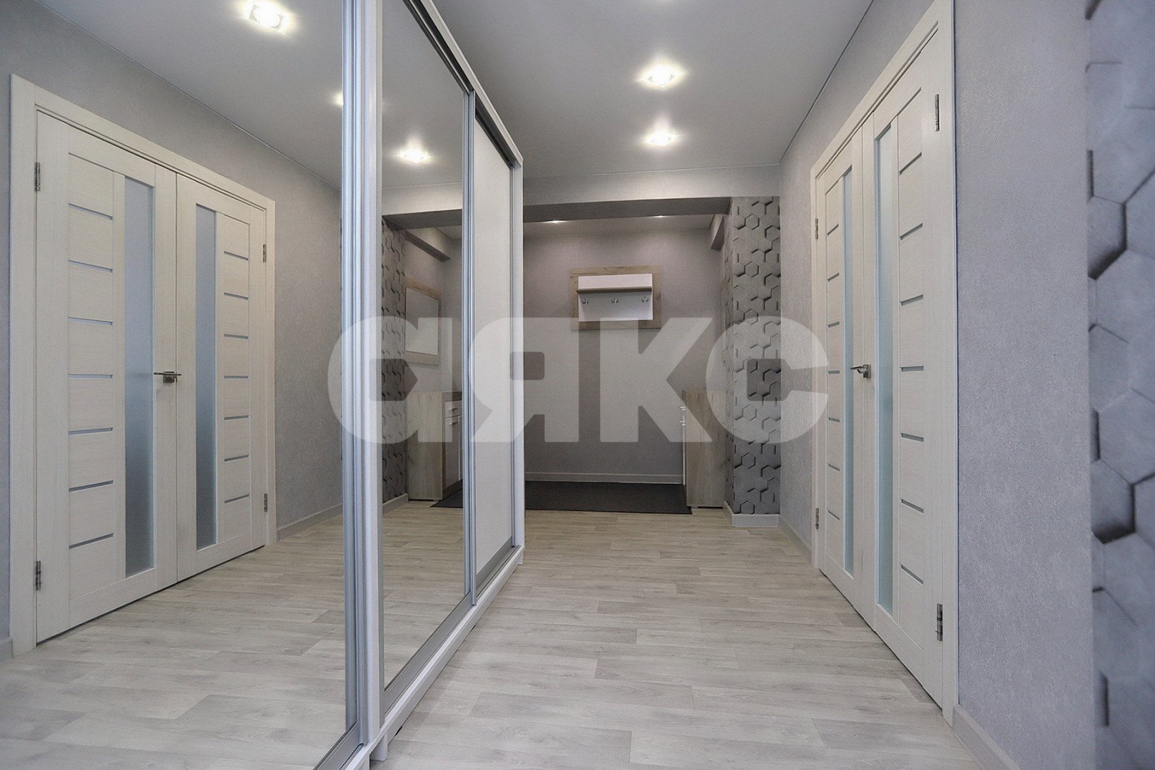 Фото №7: 1-комнатная квартира 47 м² - Липецк, Советский округ, мкр. Елецкий, ул. Артёмова, 5