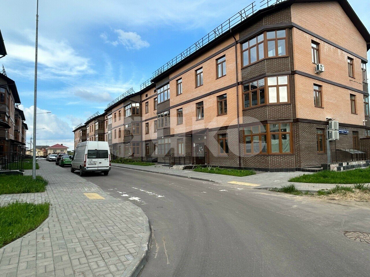 Фото №3: 3-комнатная квартира <span class="whitespace-nowrap">64 м²</span>, <span class="whitespace-nowrap">2/3 эт.</span> - Раменское, мкр. жилой комплекс Берёзовая Роща, ул. Берёзовая Роща, 12