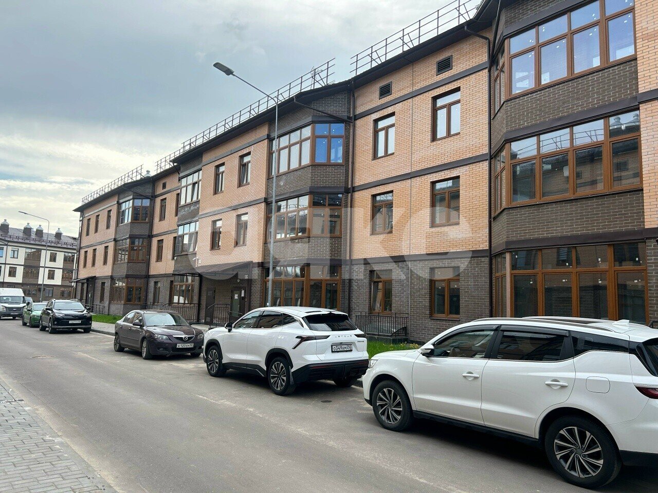 Фото №4: 3-комнатная квартира <span class="whitespace-nowrap">64 м²</span>, <span class="whitespace-nowrap">2/3 эт.</span> - Раменское, мкр. жилой комплекс Берёзовая Роща, ул. Берёзовая Роща, 12