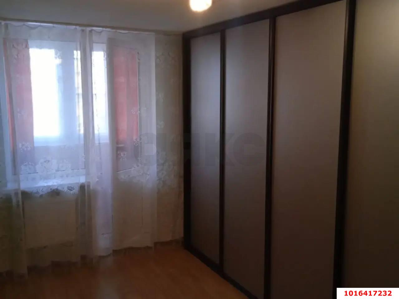 Фото №7: 2-комнатная квартира 63 м² - Краснодар, Прикубанский внутригородской округ, 9-й километр, мкр. Военный городок № 106