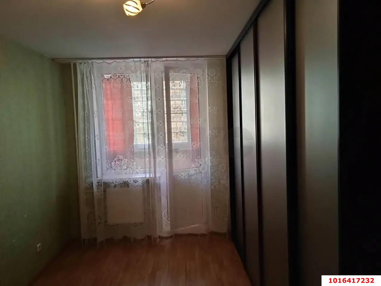 Фото №4: 2-комнатная квартира 63 м² - Краснодар, Прикубанский внутригородской округ, 9-й километр, мкр. Военный городок № 106