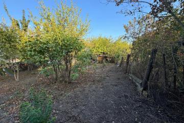 Фото №2: Земельный участок 8 сот. - Знаменский, мкр. СТ Чайка, ул. Абрикосовая, 21