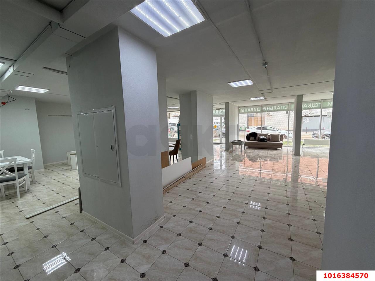 Фото №1: Коммерция 116 м² - Краснодар, Прикубанский внутригородской округ, Россинского, мкр. жилой комплекс Инсити-Парк, ул. Командорская, 1к1