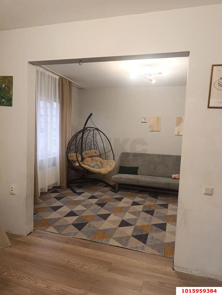 Фото №2: 3-комнатная квартира 80 м² - Краснодар, Карасунский внутригородской округ, мкр. Комсомольский, ул. Сормовская, 204