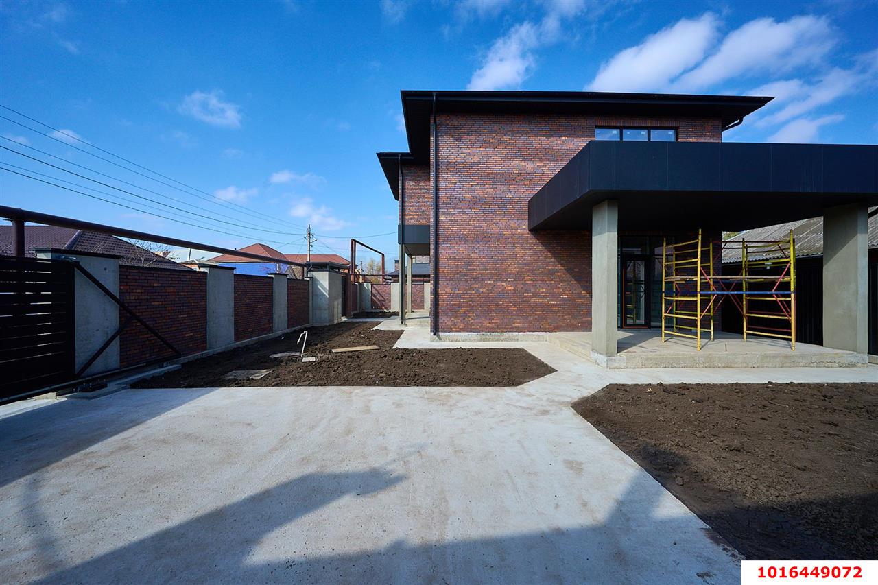 Фото №4: Дом 200 м² + 4 сот. - Краснодар, Прикубанский внутригородской округ, мкр. 9-й километр, ул. Ярославская