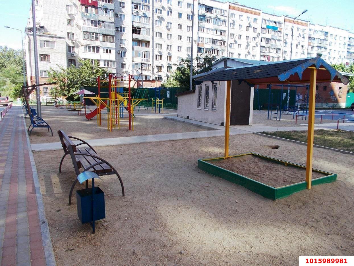 Фото №14: 1-комнатная квартира <span class="whitespace-nowrap">44 м²</span>, <span class="whitespace-nowrap">6/18 эт.</span> - Краснодар, Карасунский внутригородской округ, мкр. Камвольно-суконный Комбинат, ул. Максима Горького, 30