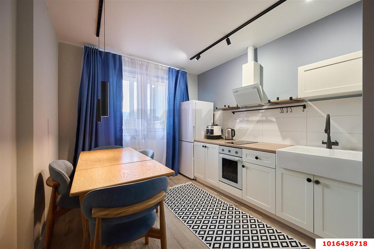 Фото №1: 2-комнатная квартира 46 м² - Краснодар, Прикубанский внутригородской округ, мкр. жилой комплекс Спортивная Деревня, ул. Западный Обход, 42к7