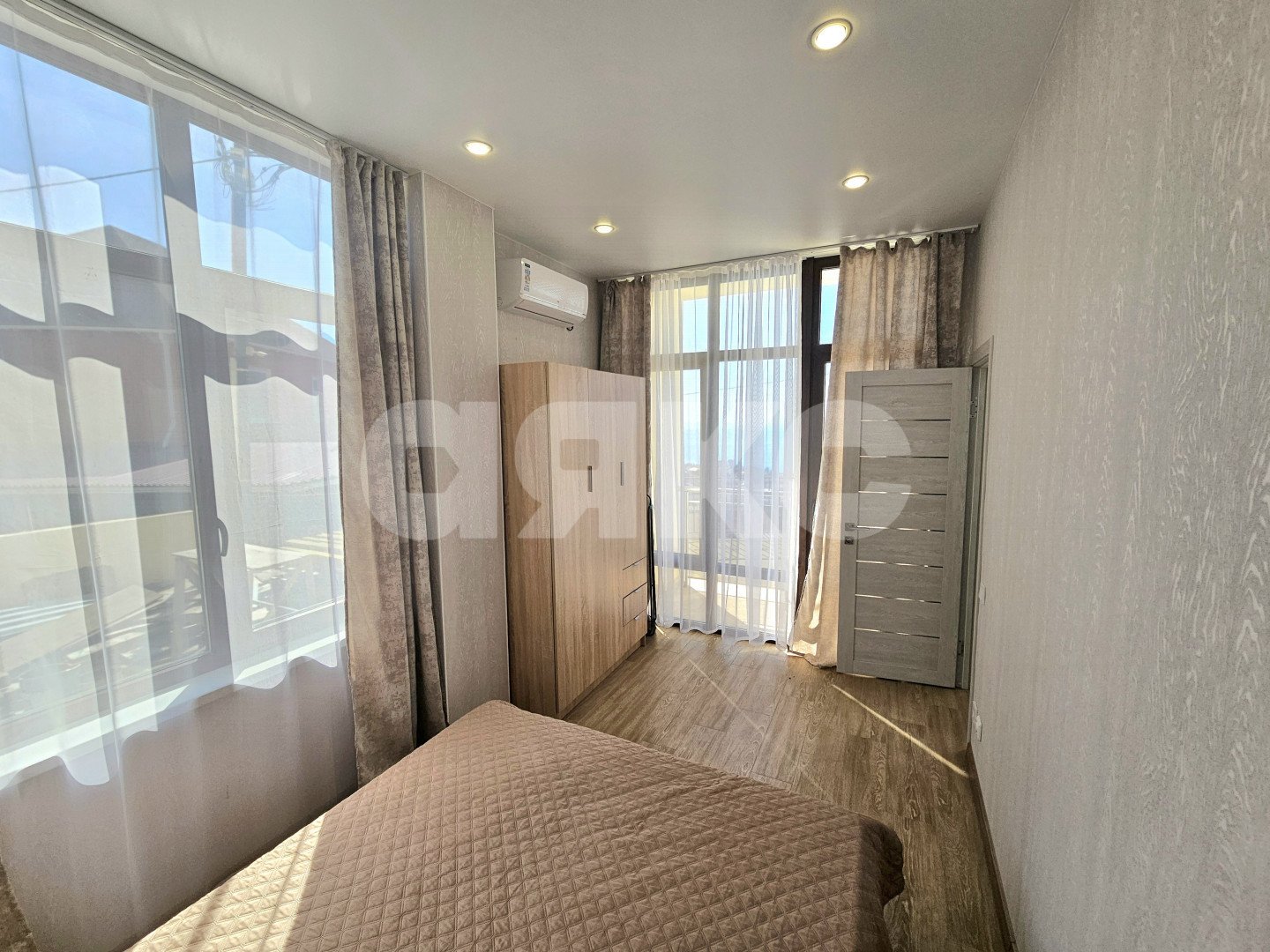 Фото №3: Студия 30 м² - Сочи, Центральный, мкр. Мамайка, ул. Целинная, 28/18