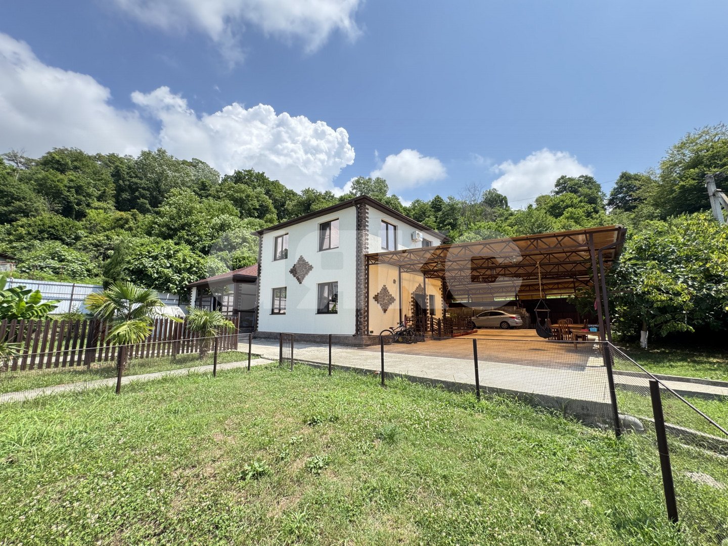 Фото №2: Дом 238 м² + 12 сот. - Верхний Юрт, р. Хостинский, ул. Абовяна, 17/4