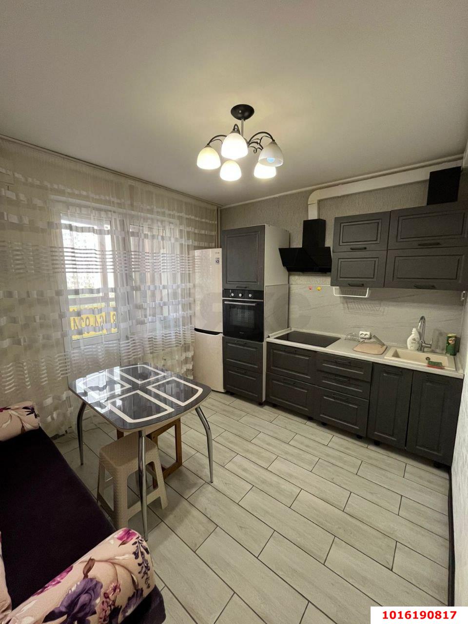 Фото №1: 1-комнатная квартира 44 м² - Краснодар, Прикубанский внутригородской округ, мкр. Новый, ул. Высотная, 7