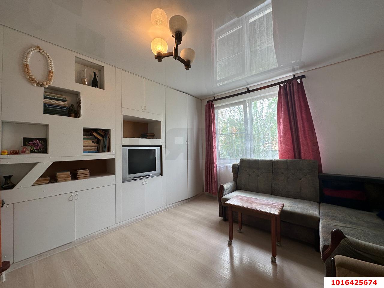 Фото №2: Дом 50 м² + 4 сот. - СНТ Автомобилист, мкр. Прикубанский внутригородской округ, ул. Виноградная, 213