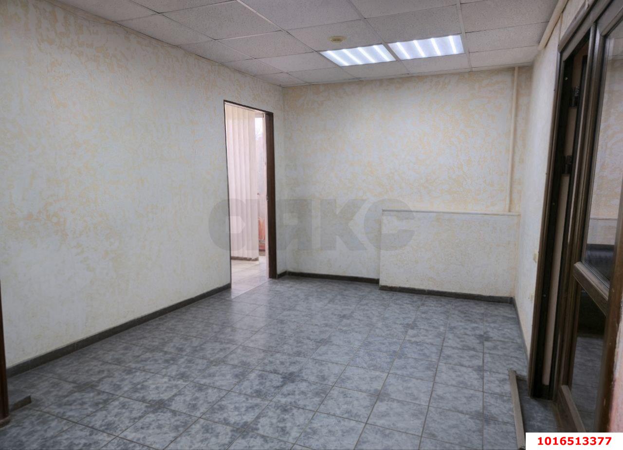 Фото №8: Коммерция 162 м² - Краснодар, мкр. Западный внутригородской округ, ул. Офицерская, 45