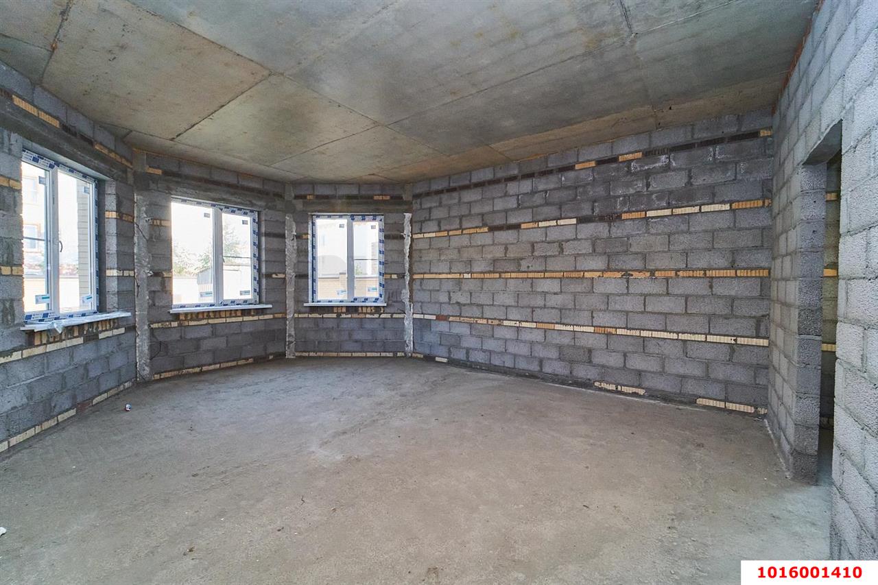 Фото №12: Дом 235 м² + 5 сот. - Краснодар, Прикубанский внутригородской округ, мкр. жилой комплекс Италия, ул. Веронская, 5/1