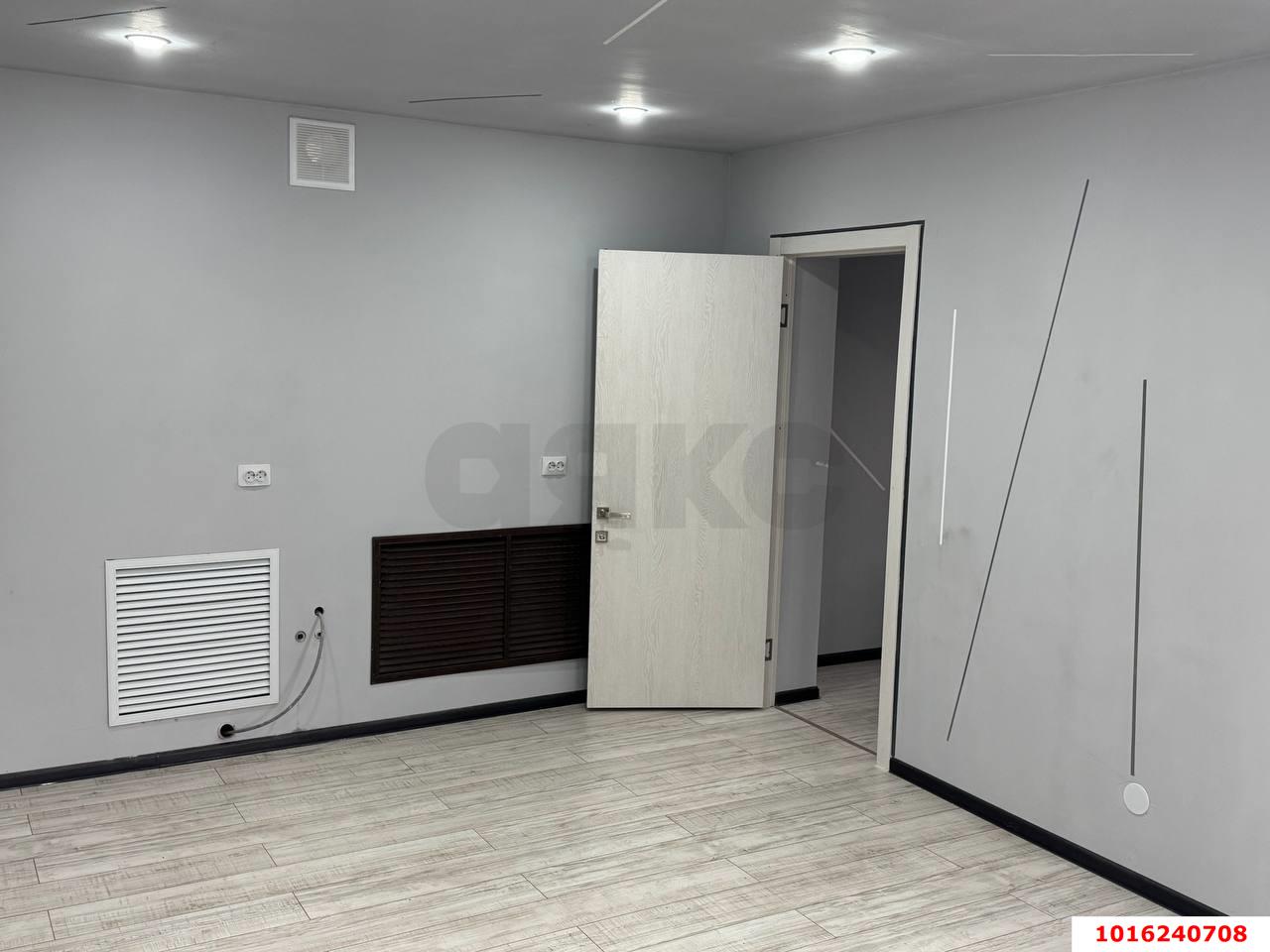 Фото №12: Дом 47 м² + 33 сот. - Старощербиновская, ул. Урицкого, 16