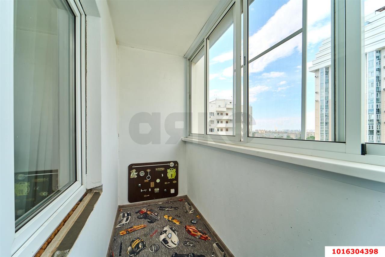Фото №12: 3-комнатная квартира <span class="whitespace-nowrap">79 м²</span>, <span class="whitespace-nowrap">14/17 эт.</span> - Краснодар, Прикубанский внутригородской округ, ЖК Кубанский, мкр. Завод Измерительных Приборов, ул. Зиповская, 48
