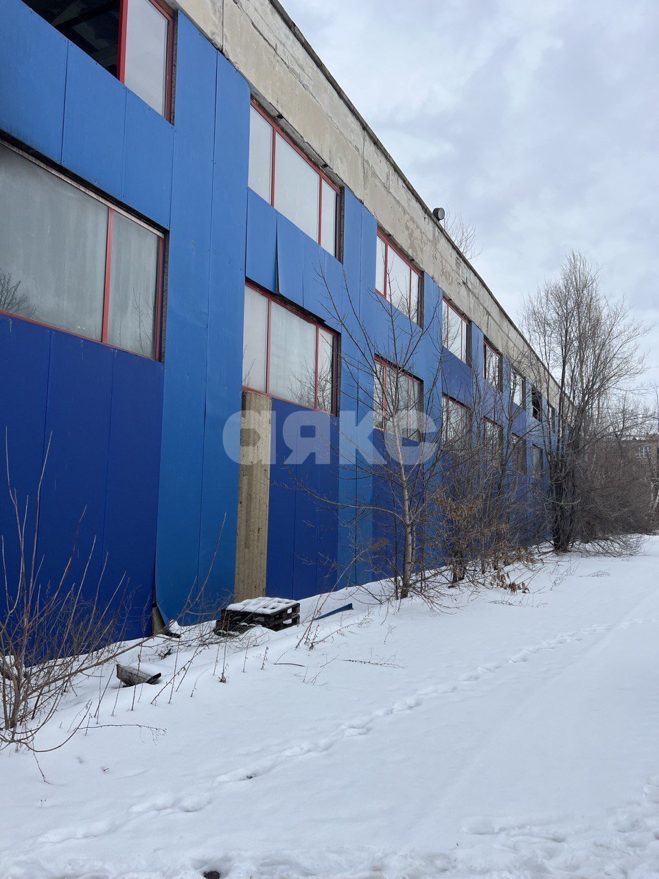 Фото №3: Коммерция 1790 м² - Луганск, р. Ленинский, ул. Гастелло, 33Г