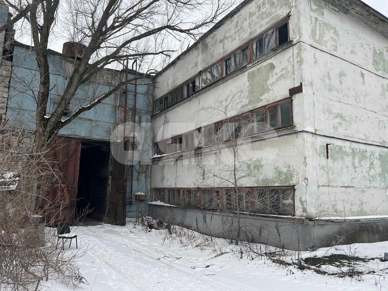 Фото №4: Коммерция 1790 м² - Луганск, р. Ленинский, ул. Гастелло, 33Г