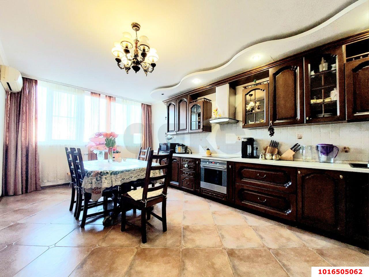 Фото №7: 3-комнатная квартира 115 м² - Краснодар, Западный внутригородской округ, мкр. Кожзавод, ул. Минская, 122/6