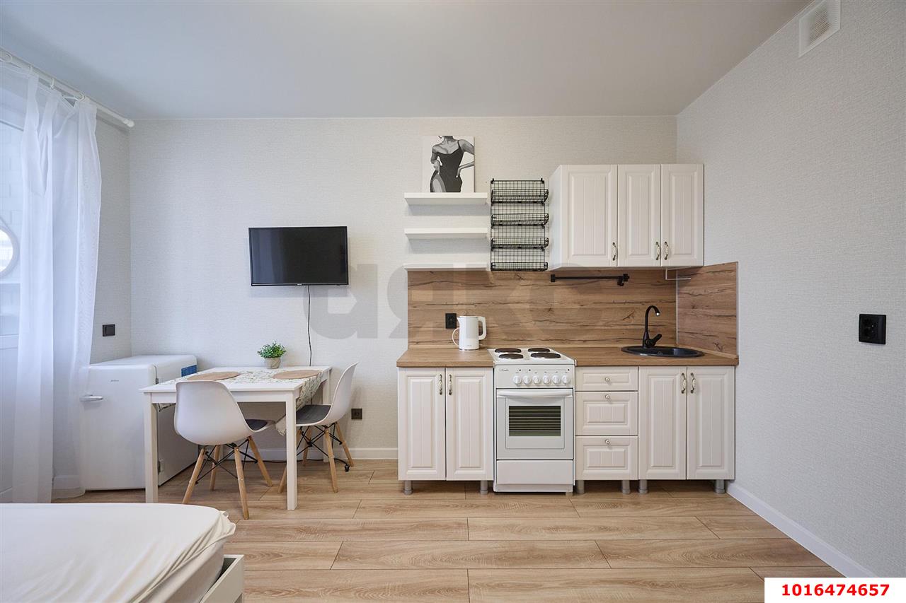 Фото №1: Студия 27 м² - Краснодар, Прикубанский внутригородской округ, мкр. жилой комплекс Самолёт-4, ул. Ивана Беличенко