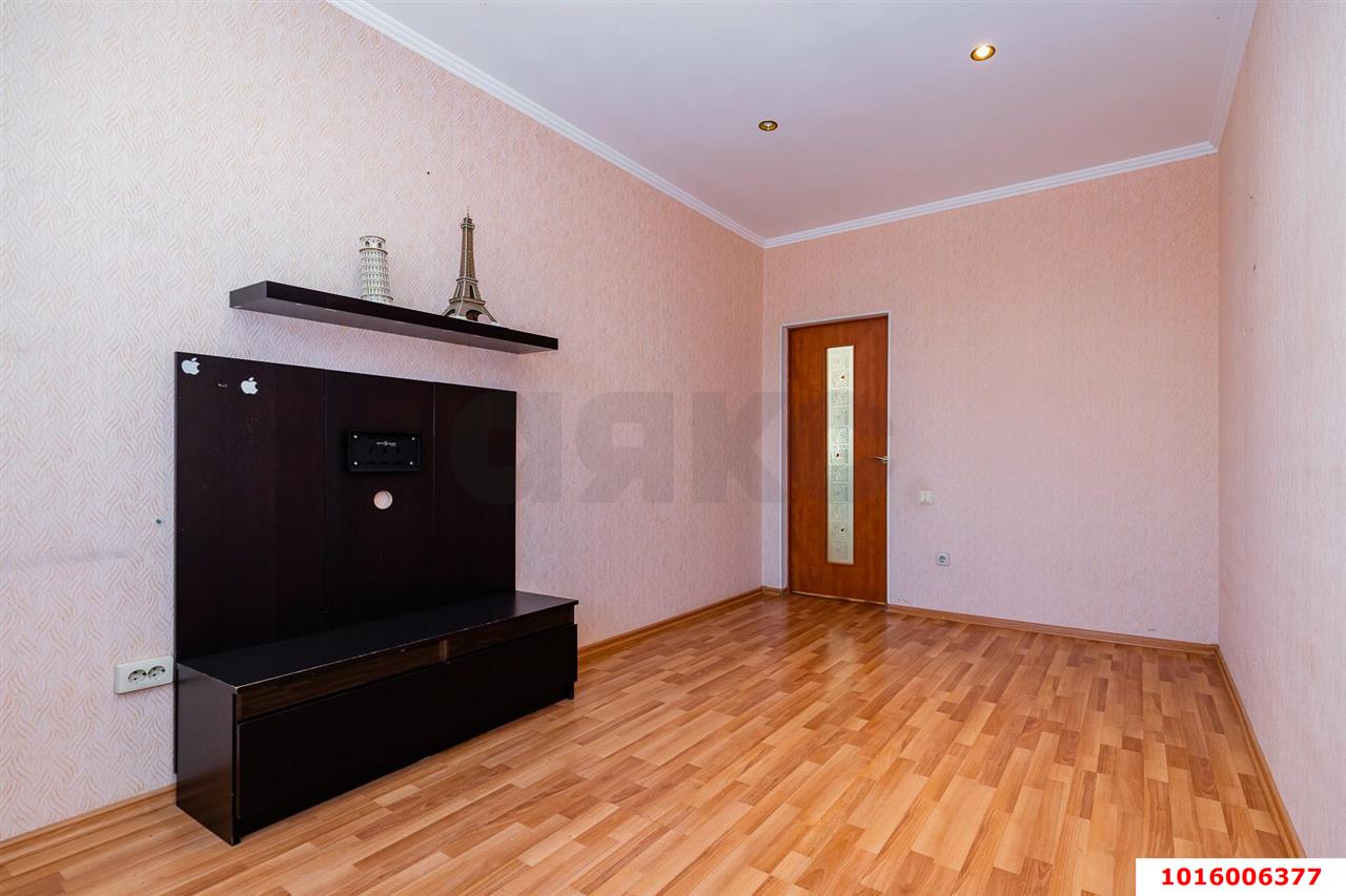 Фото №6: 3-комнатная квартира 77 м² - Краснодар, Прикубанский внутригородской округ, мкр. 9-й километр, пр-д 2-й Ленинградский