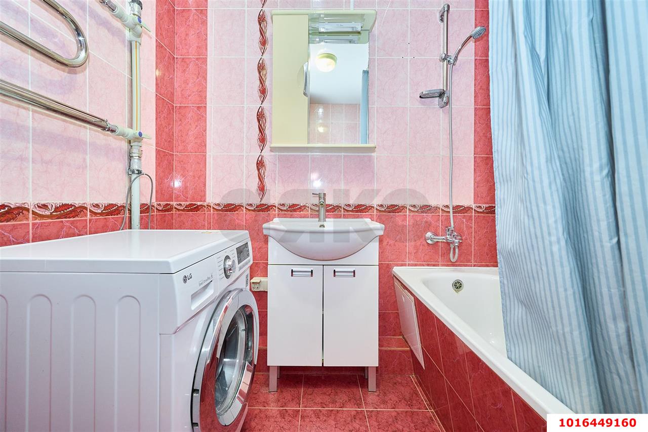 Фото №8: 2-комнатная квартира 56 м² - Краснодар, Западный внутригородской округ, мкр. Юбилейный, пр-кт Чекистов, 40