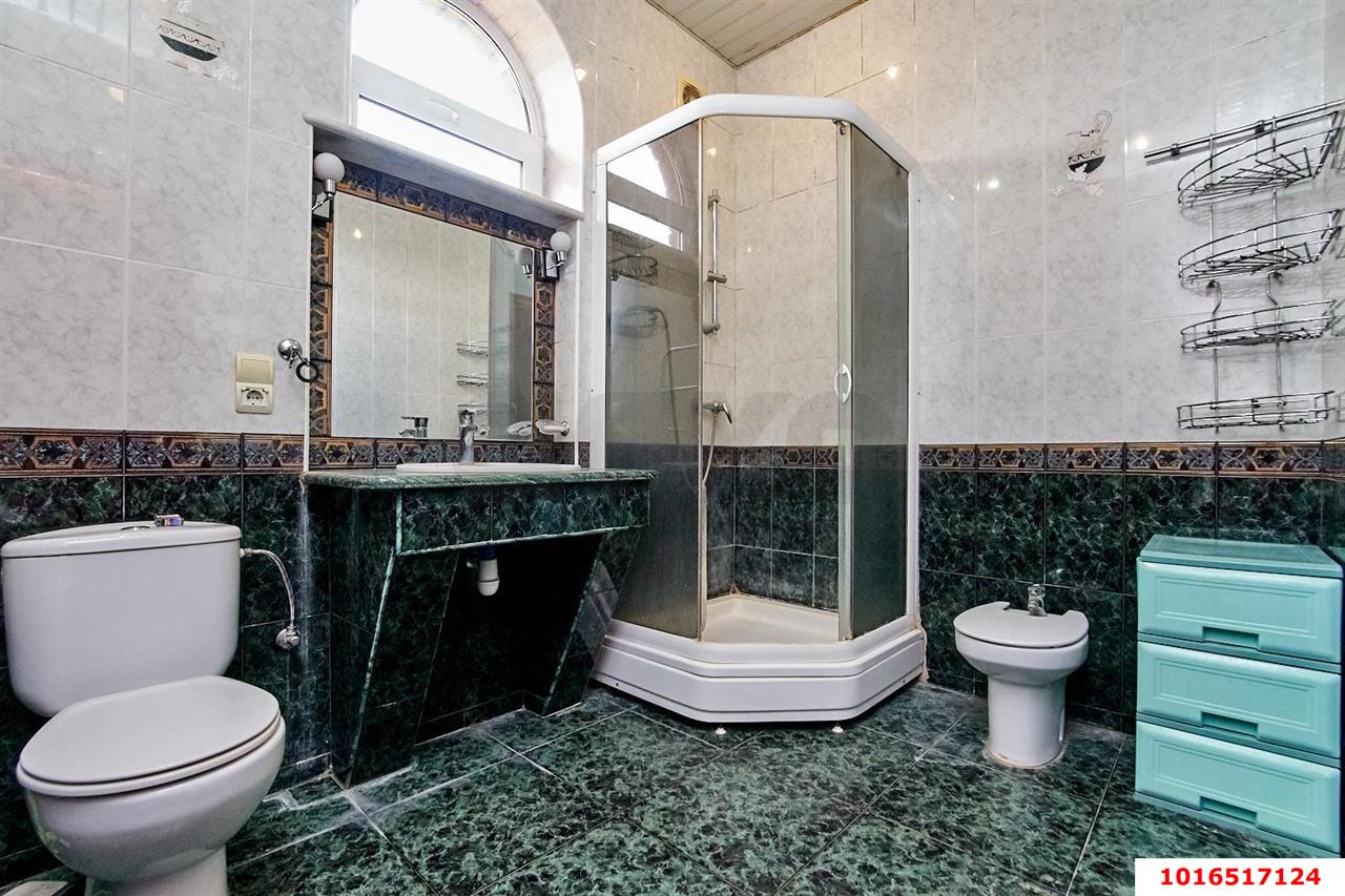 Фото №19: Дом 261 м² + 3.8 сот. - Краснодар, Прикубанский внутригородской округ, мкр. Табачная Фабрика, ул. Первомайская, 45