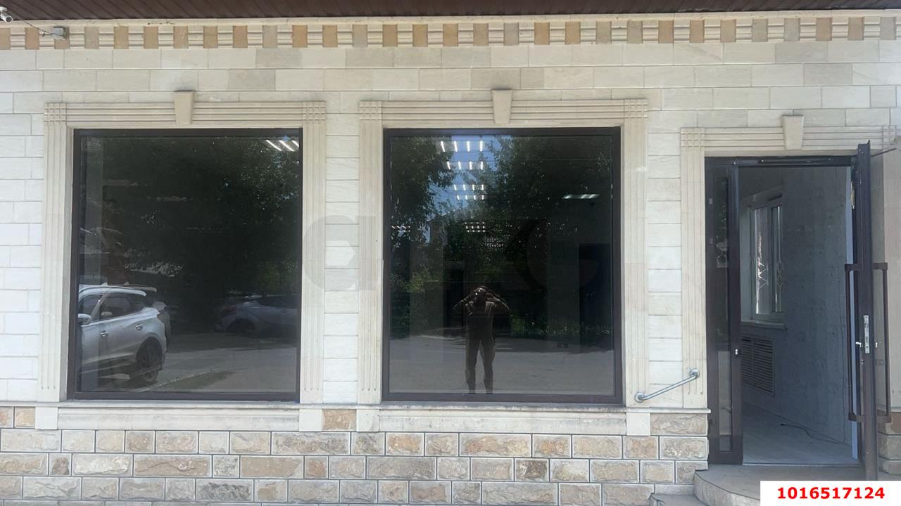 Фото №2: Дом 261 м² + 3.8 сот. - Краснодар, Прикубанский внутригородской округ, мкр. Табачная Фабрика, ул. Первомайская, 45