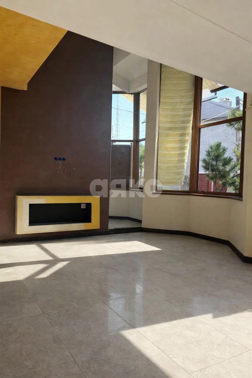 Фото №7: Дом 184 м² + 7.65 сот. - Мариуполь, р. Приморский, пер. Спортивный, 13