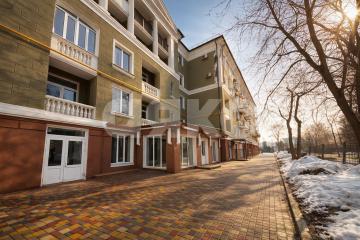 Фото №1: Коммерция 65 м² - Мариуполь, р. Жовтневый, ул. Артёма, 35